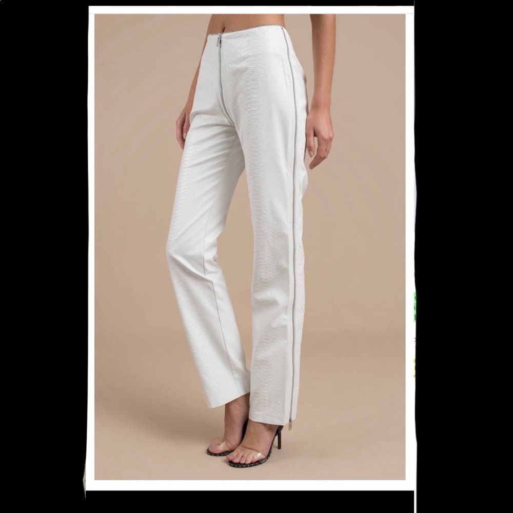 Salt white snakeskin pant